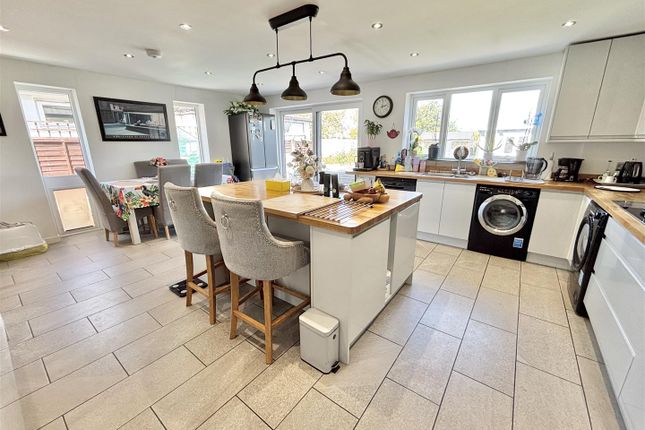 24, Hoyal Road, Poole photo 3