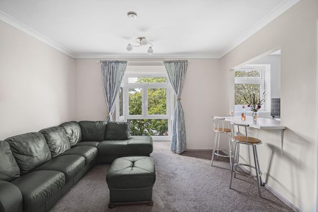 7 Hunters Meadow, Dulwich Wood Avenue, London photo 4
