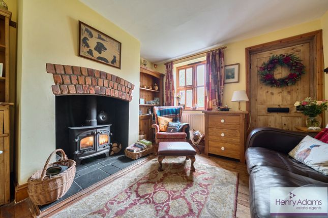 Bakers Cottage London Road, Liss photo 2