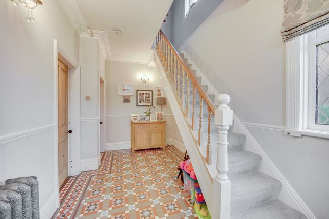 15 Cross Lane, Congleton photo 3