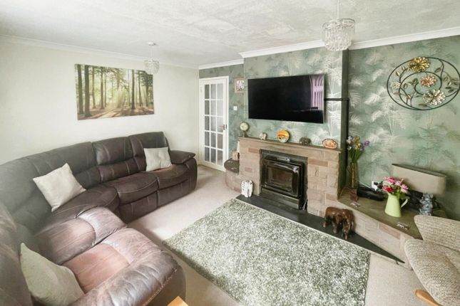 End terrace house for sale in Hilsea Crescent, Marchington, Uttoxeter