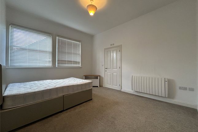 Apartment 5, 2, Bond Street, Bridgwater photo 4