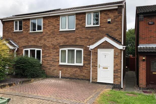 Thumbnail Property to rent in Bryans Way, Cannock