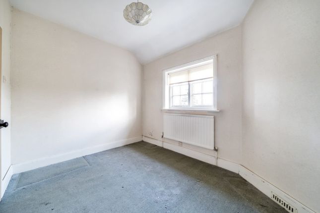 End terrace house for sale in Neville Road, Ealing