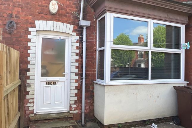 Terraced house to rent in Hainton Avenue, Grimsby