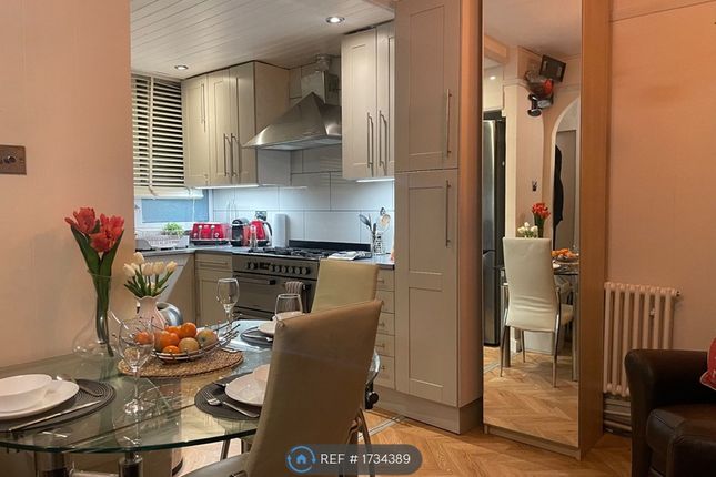 Full Luxury Kitchen