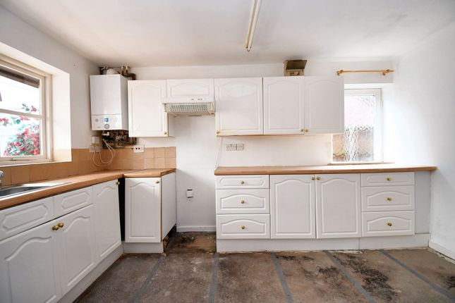 17 Broomehouse Avenue, Manchester photo 4