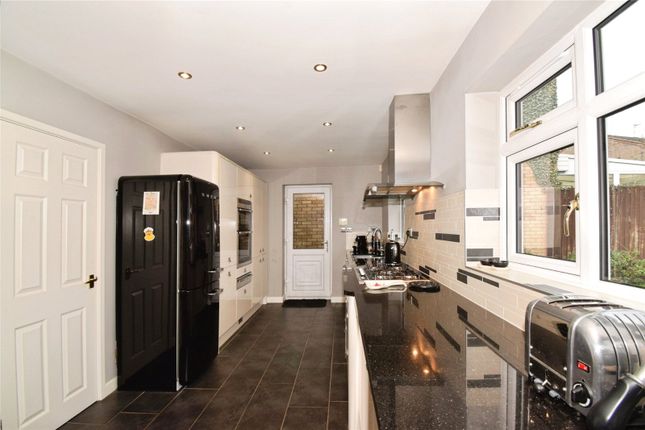 29, Herrick Way, Leicestershire photo 3