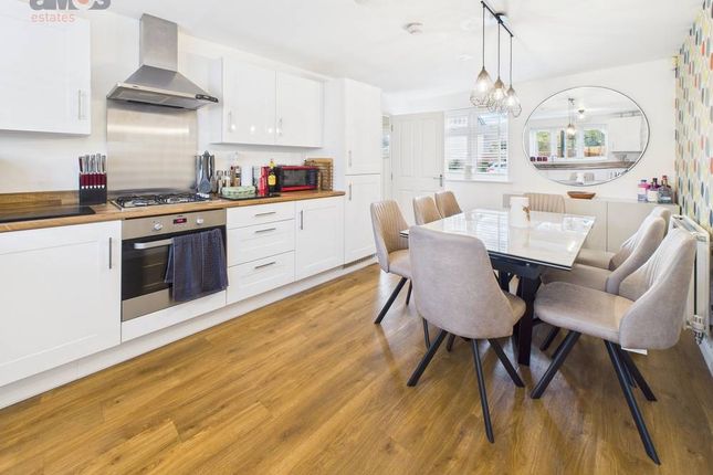 3-bed detached on 4 Beehive Lane, Hawkwell, Essex, £490,000