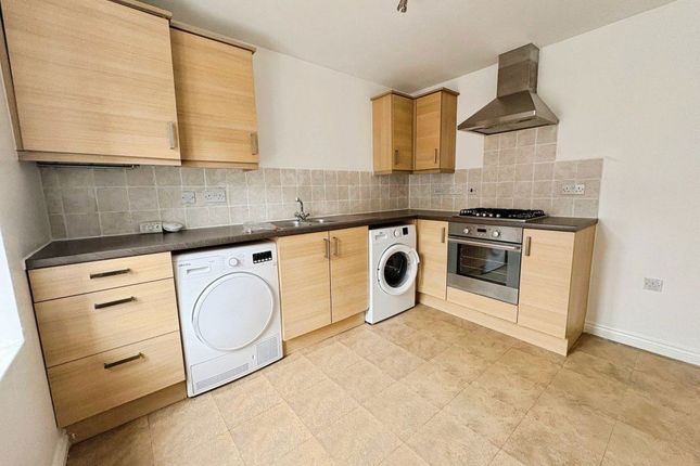 93, Groeswen Park, Port Talbot photo 2