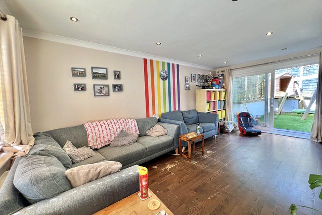 7A, Bayfran Way, Dorset photo 2