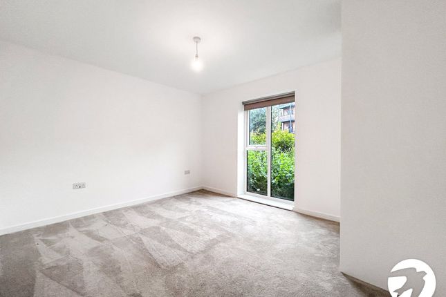 Flat 6, Whitley Court, 3, Abbey Wood Road, West Malling photo 4