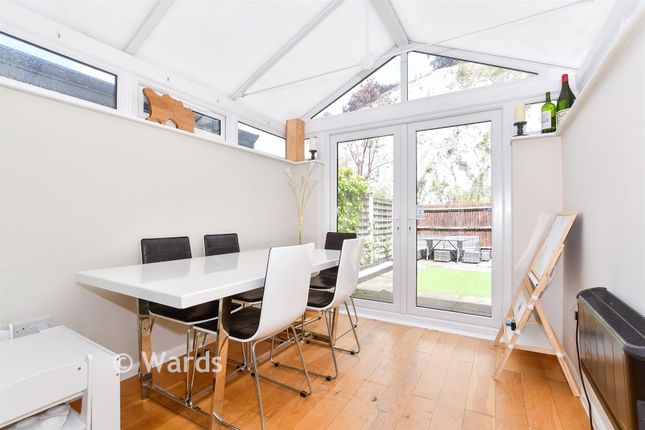 36, Alisander Close, Snodland photo 4