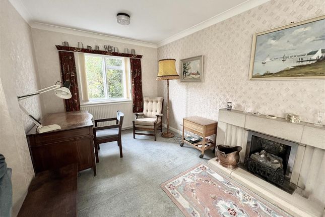 6, Torfield Road, Eastbourne photo 4