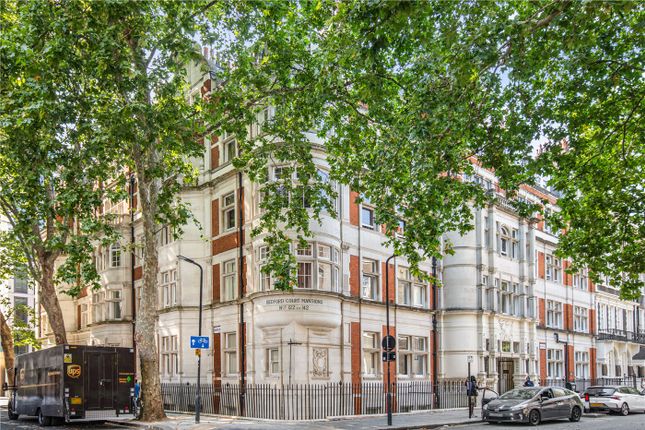 Flat 124, Bedford Court Mansions,, Adeline Place, London photo 3