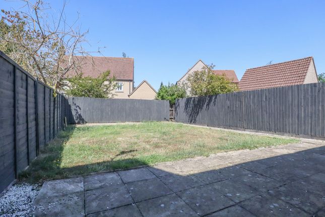 31 Columbine Road, Ely photo 5
