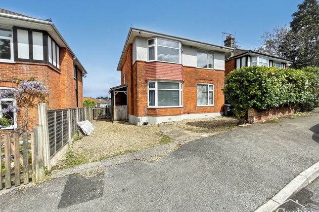 4-bed detached on 7 St. Albans Avenue, Bournemouth, £340,000