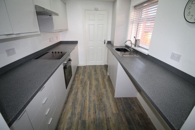 St. Oswalds Terrace, Houghton-Le-Spring photo 3