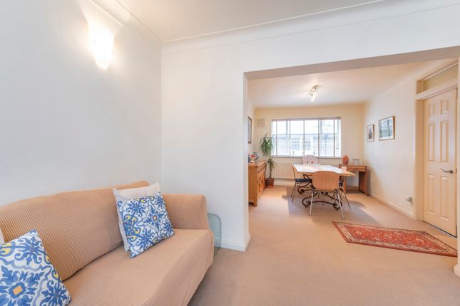 Thumbnail Flat for sale in Vincent Court, Seymour Place