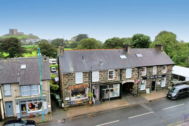 Thumbnail Property for sale in High Street, Criccieth