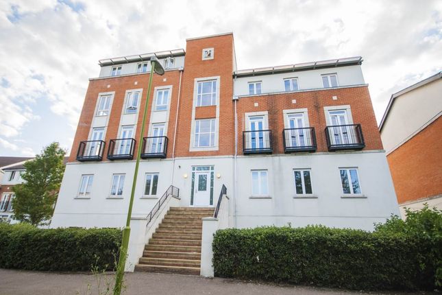 Thumbnail Flat to rent in Mosquito Way, Hatfield, Hertfordshire