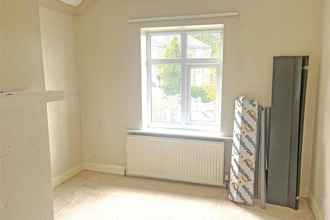 82, Redland Grove, NOTTINGHAM photo 4