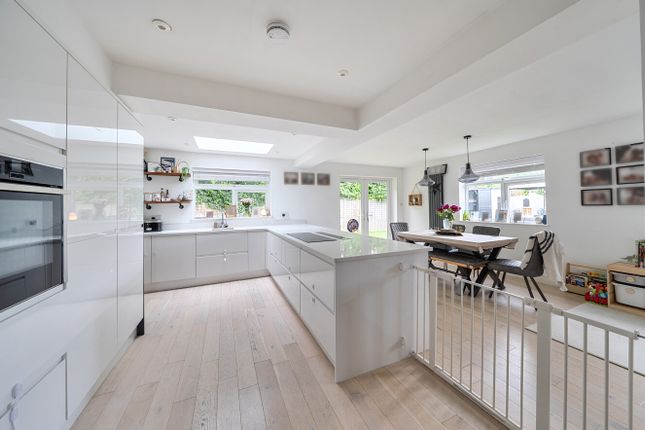 30, Chiltern Avenue, Dunstable photo 4