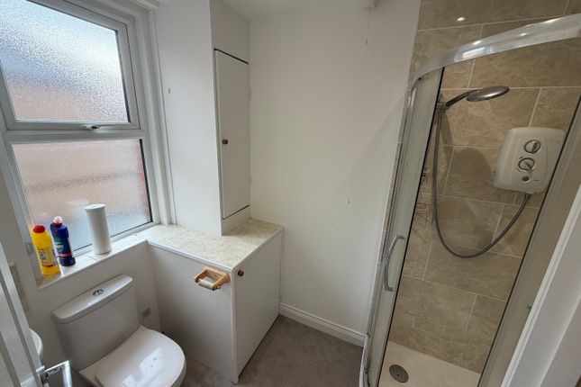 5a, Southbourne Grove, Bournemouth photo 2
