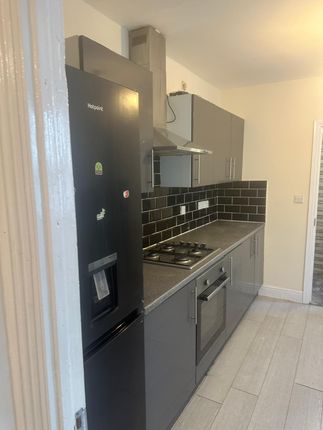 Four Bedroom Family House Close To East Ham Station- Â£2850 Pcm