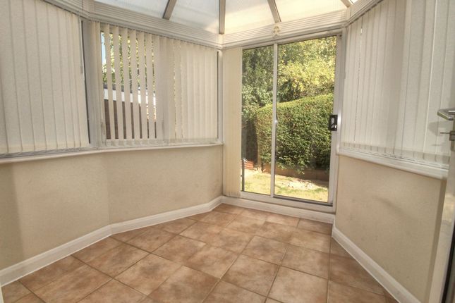 16, Chapman Close, Sandy photo 4