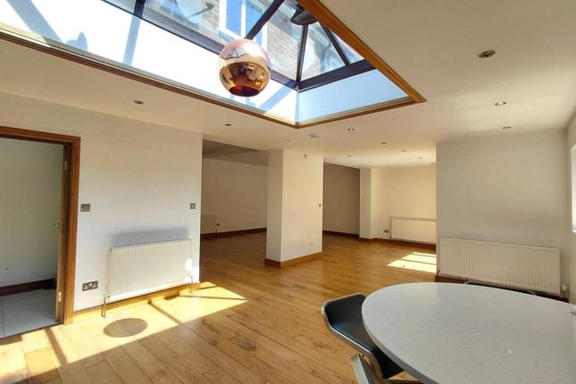 63, Northiam, London photo 2