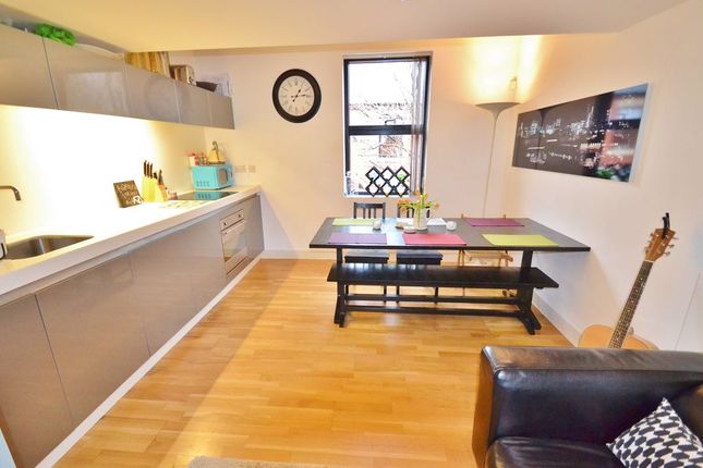 41, Ash Street, Salford photo 2