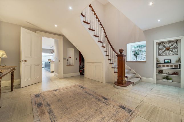 Resi, Kernock House, Saltash photo 3