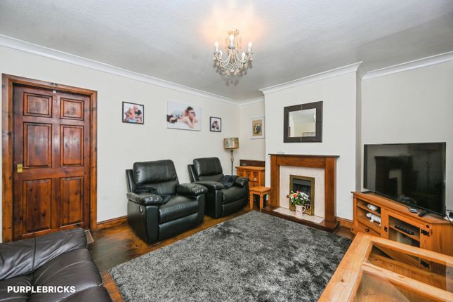 16, Taylor Avenue, Ormskirk photo 4