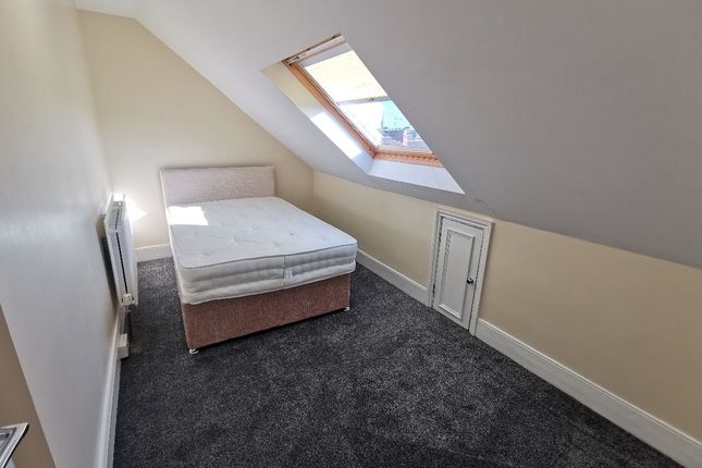 53A Hunters Road, Newcastle Upon Tyne photo 4