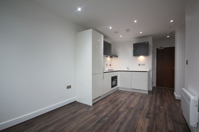 Flat 809 Nexus Point, 10, Edwards Road, Birmingham photo 2
