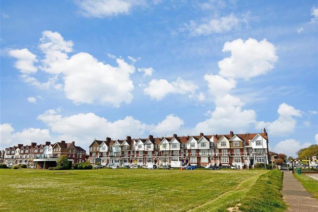 Flat for sale in South Terrace, Littlehampton, West Sussex