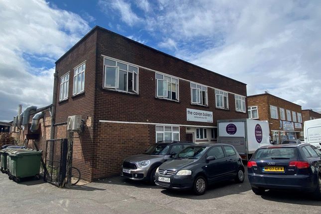Thumbnail Industrial to let in Molesey Avenue, West Molesey