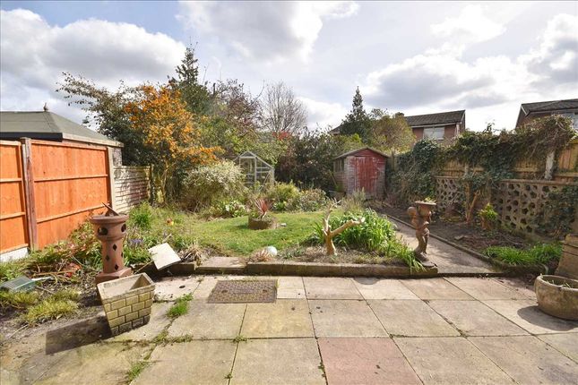 10, Ambleside Avenue, Chorley photo 2
