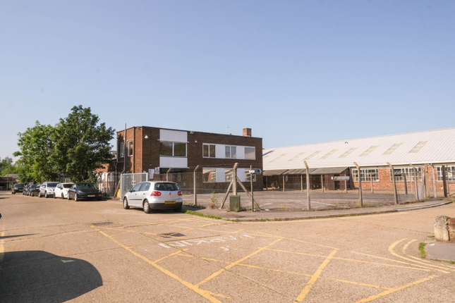 Industrial to let in Rydens Parade, Rydens Way, Old Woking, Woking