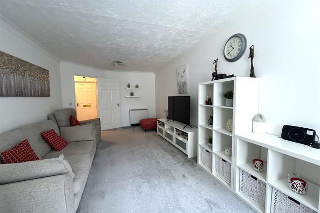 34 Waters Edge Court, 1, Wharfside Close, Erith photo 4