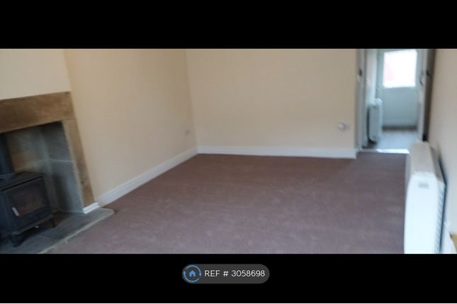 Gilling West, Richmond photo 3