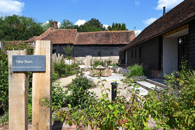 Tithe Barn East Sutton Hill, Maidstone photo 3