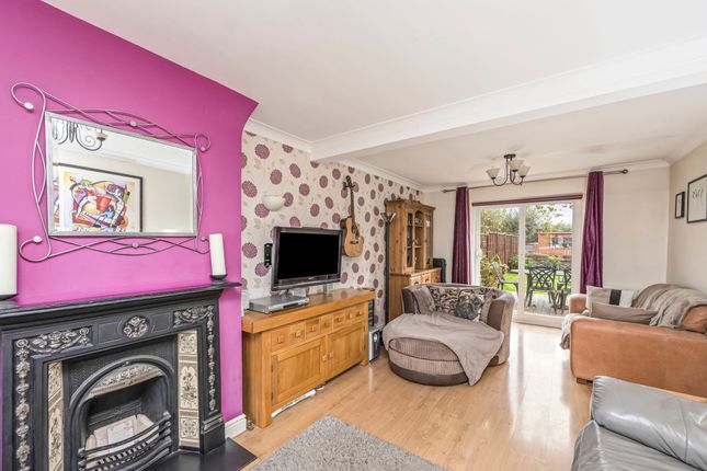 32 New Street, Crawley photo 2