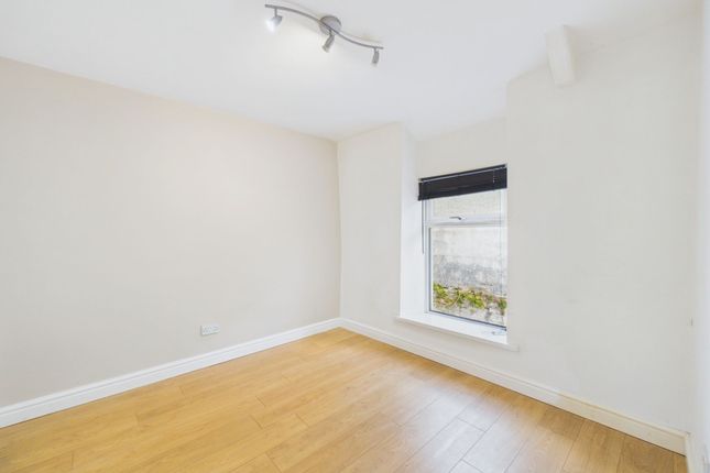 129 Rhys Street, Tonypandy photo 3