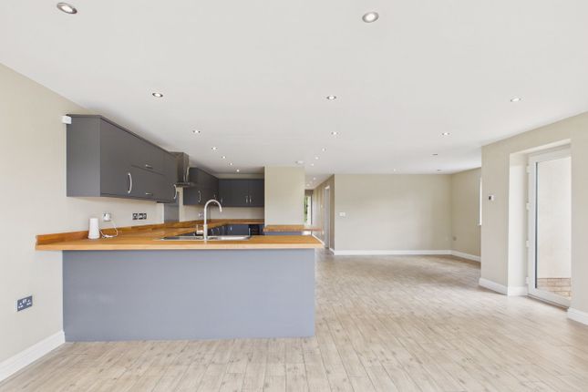 2, Poppy Close, King's Lynn photo 4