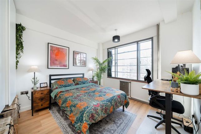 Flat 42, Highstone Mansions, 84, Camden Road, London photo 3