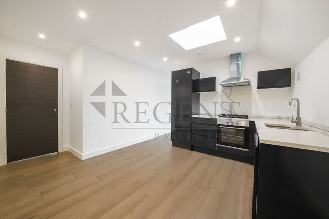 Flat 4, Tanyard House, Bexley photo 5