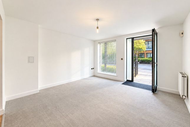 Crawford Court, 22, Charcot Road, London photo 3