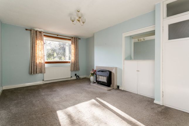 35, Ravenswood Avenue, Edinburgh photo 2